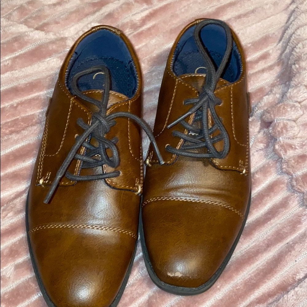 Boys dress shoes